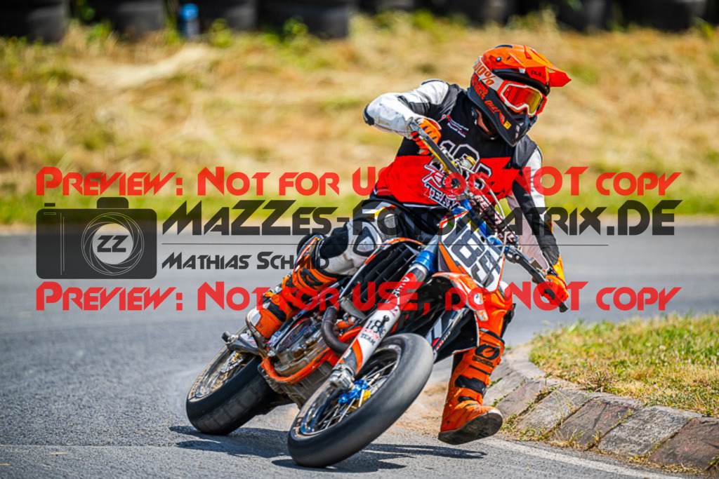 MaZZes_FotoMatrix_220529_8329 | Fotograf Mathias Schmid
Sportfotograf,
Eventfotograf,
Hochzeitsfotograf,
Portraitfotograf