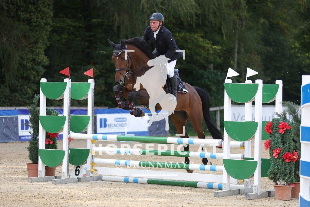 0P6A2155 | Willkommen bei Brunnmayr - Design & Fotografie – Ihrem Spezialisten für Reitturniere und Pferdeveranstaltungen in Oberösterreich, Salzburg und Bayern! Seit über 17 Jahren sind wir leidenschaftlich dabei.