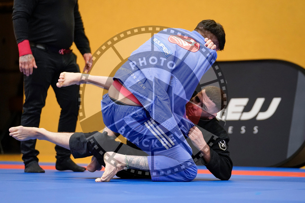 20240203PBB05874 | Fighters compete during the Brazilian Jiu-Jitsu Championship of the AJP Tour in Maintal by Frankfurt am Main, Germany, on February 2, 2024.