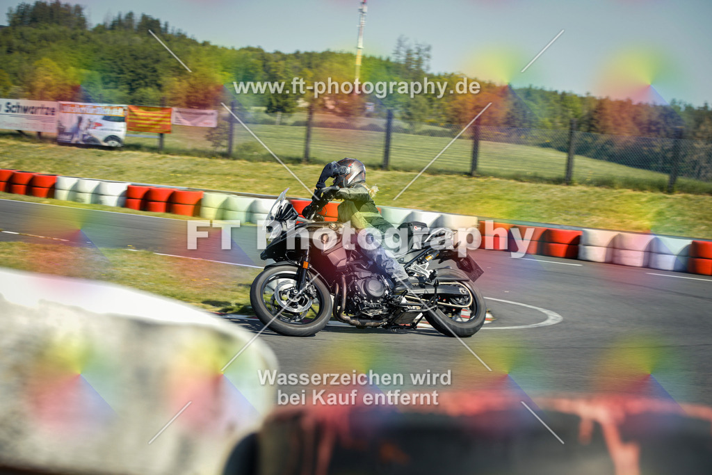 OBK_Mai_Volker_Adam-10341 | Hier findet Ihr Bilder von Touristenfahrten auf der Nürburgring Nordschleife oder von anderen Veranstaltungen die ich besucht habe. Viel Spass beim Durch Schauen 