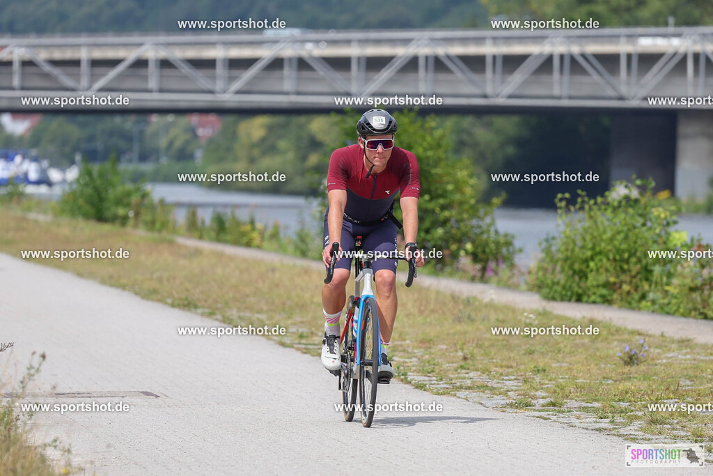LUR_2952 | Regensburger Triathlon                                       #sportshot_your_pictrs                                    #yourpictrs                                                        @Sportshotphotography                                   Photo Credit:www.sportshot.de