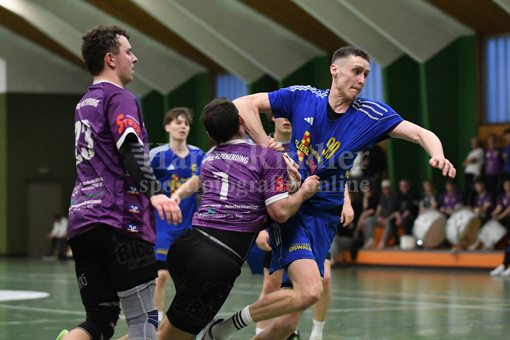 SSG Metten : SpVgg Altenerding | Patrick Sigl (SSG Metten #99)  setzt sich durch - Realisiert mit Pictrs.com