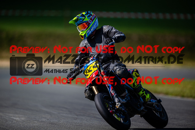 MaZZes_FotoMatrix_220904_8036 | S2