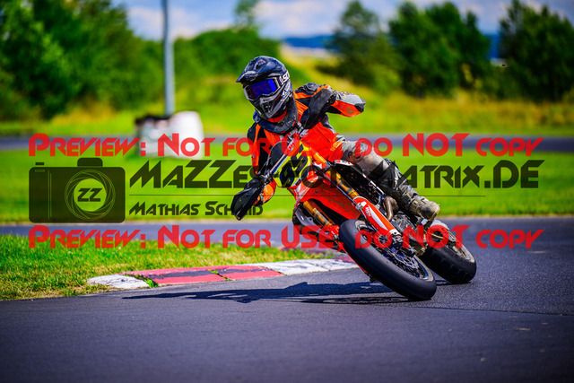 MaZZes_FotoMatrix_240714_6021986_0335 | S1