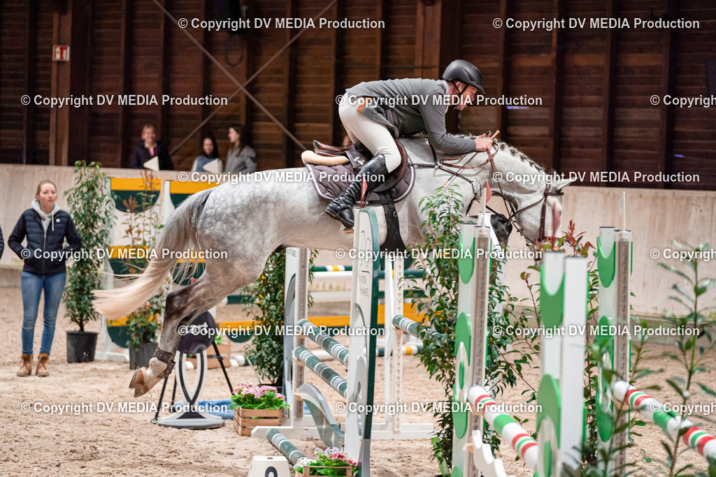 Springen Tag 1-087 | dv-media-shop - Realisiert mit Pictrs.com