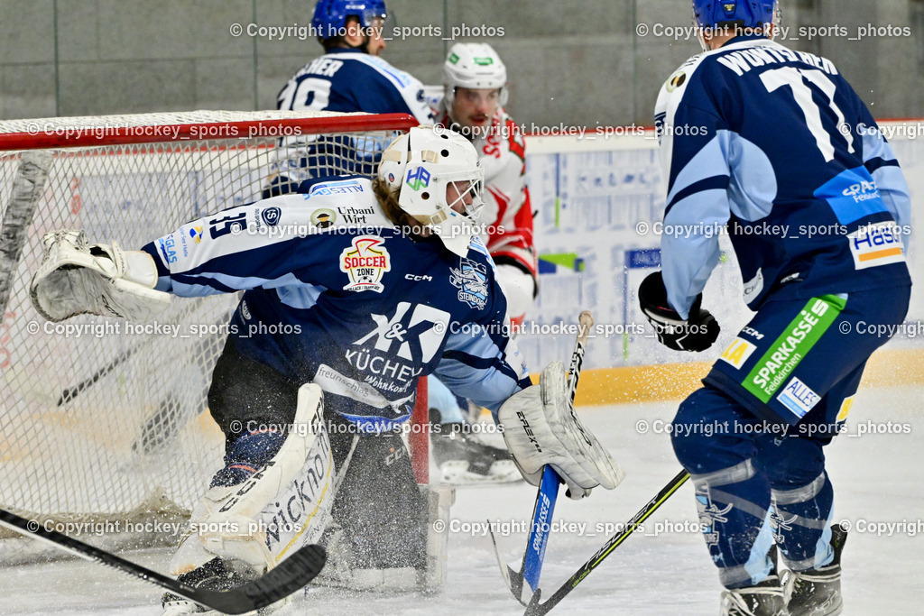 ESV FERLACH vs. ESC SOCCERZONE STEINDORF | #35 Mayronig Marco ESC Steindorf, #77 Wuntschek Manuel ESC Steindorf, ESV FERLACH vs. ESC SOCCERZONE STEINDORF, ESV FERLACH vs. ESC SOCCERZONE STEINDORF am 22.11.2024 in Ferlach (Eishalle Ferlach ), Austria, (Photo by Bernd Stefan)
