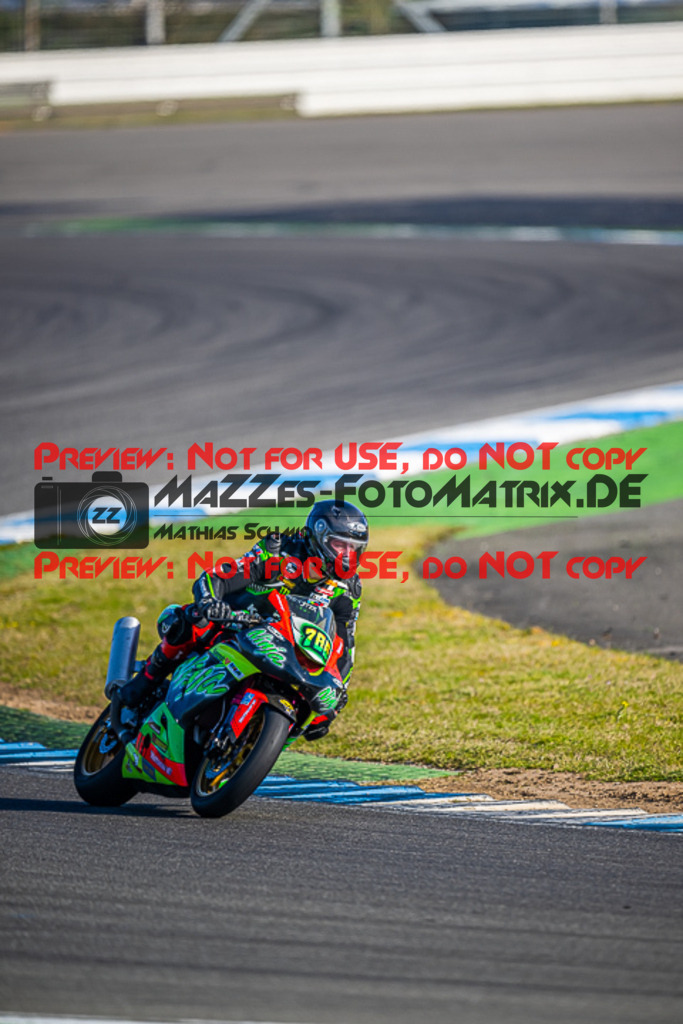 MaZZes_FotoMatrix_230410_1098 | ROT