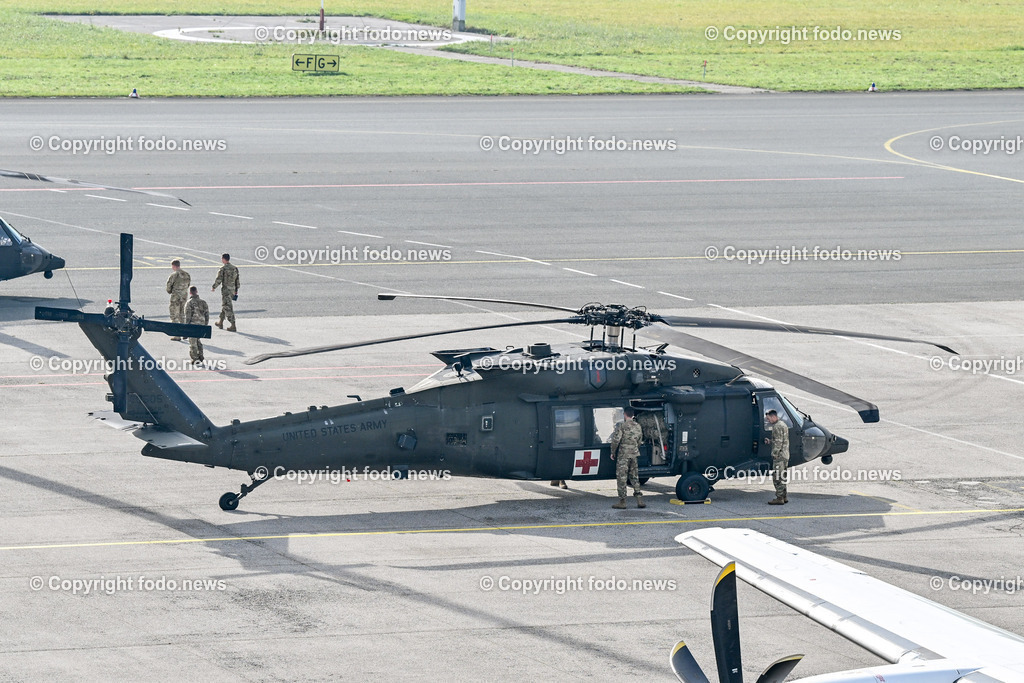 Flughafen Linz_ Linz Airport_ Linz-Hoersching_ US Army_ 30.10.2023-3 | 30.10.2023, Linz Hoersching, AUT, Flughafen Linz, Linz Airport, im Bild Hubschrauber der US Army am Flughafen Linz Hoersching, Zwischenstopp zum betanken, Black Hawk, Chinook