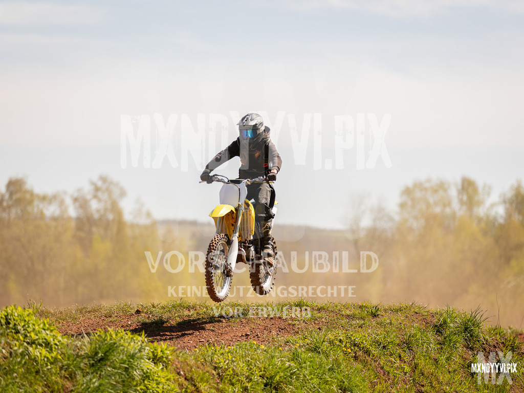 866A4496 | mxndyyvipix