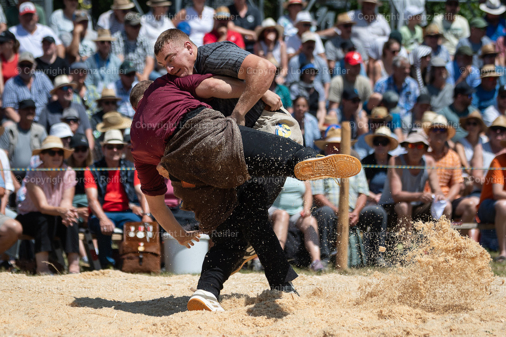 Schwingen -  Schwarzseeschwinget 2025 | Schwarzsee, 22.6.25, Schwingen - Schwarzseeschwinget.