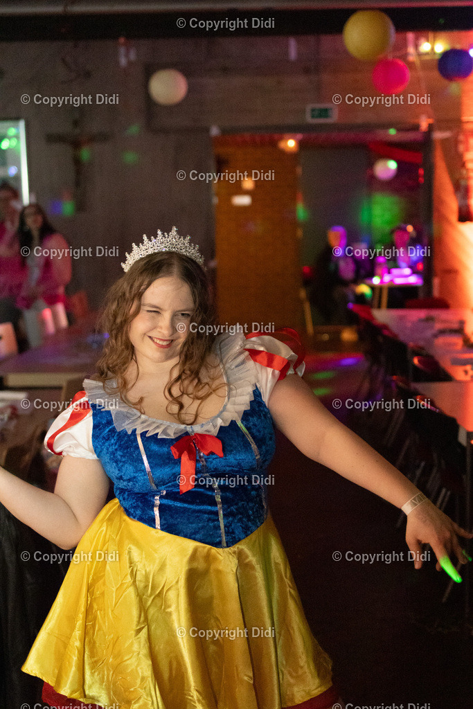 IMG_4749 | Didi - Realisiert mit Pictrs.com