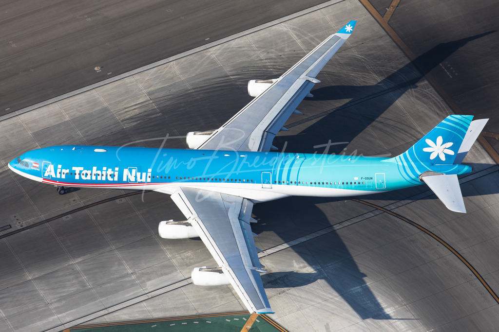 034 | Buy high-quality aviation and travel photography prints by professional photographer Timo Breidenstein. Authentic images, professionally printed, worldwide shipping. - Realisiert mit Pictrs.com