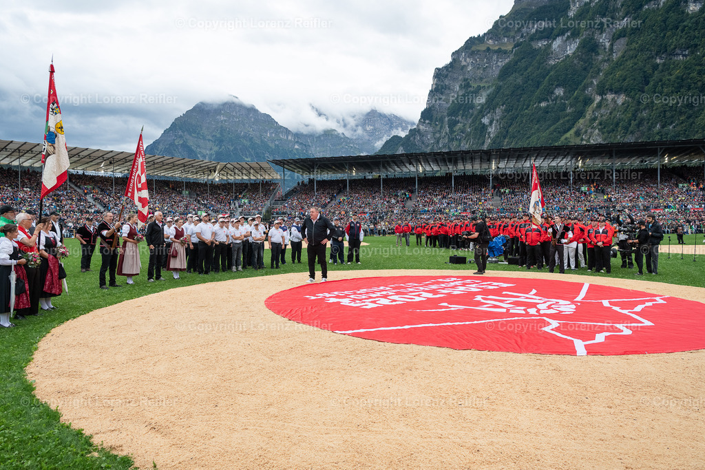 Schwingen -  ESAF 2025 Samstag Einmarsch | Mollis, 30.8.25, Schwingen - ESAF Samstag.Appell
