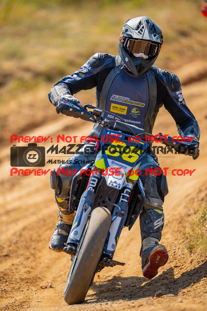 MaZZes-Fotomatrix-20260815-598090 | S2