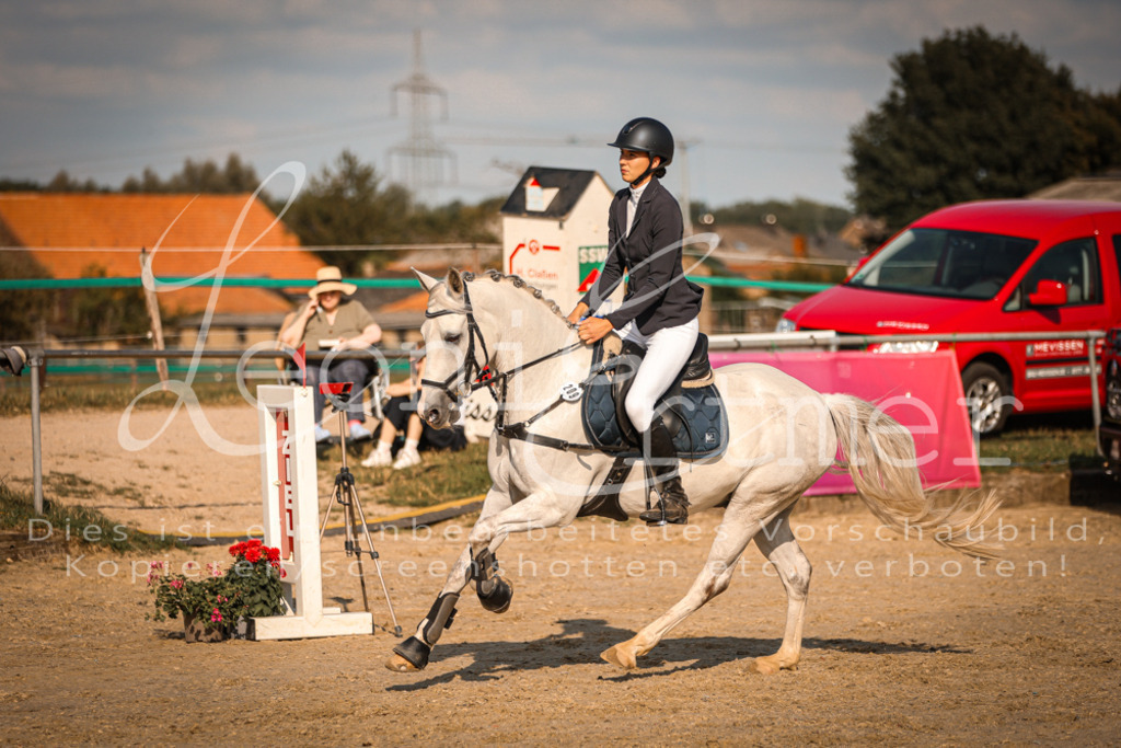 01.FrSpE00312 | Leoni Ertmer Photography - Realisiert mit Pictrs.com