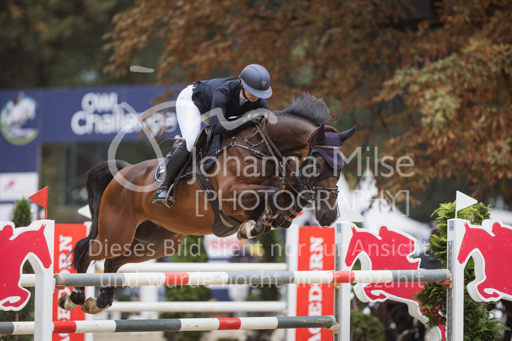 220911_OWLCh_MediumTour-224 | Deine schönsten Turniermomente als professionelle Fotos! Entdecke hochwertige Pferdesport-Fotografie im Online-Shop. Jetzt Fotos finden & bestellen!