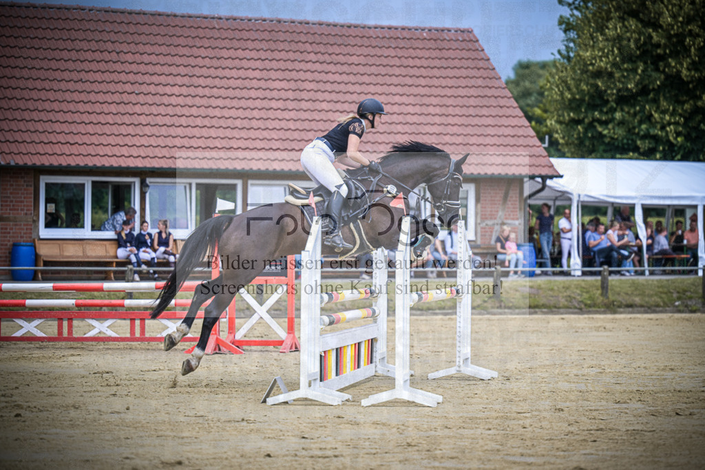 DOS_0578 | Entdecke hochwertige Reitturnierfotos von Foto Oger. Professionell, emotional und authentisch – jetzt Lieblingsmomente im Shop bestellen.Deutschlandweite Turnierfotografie. - Realisiert mit Pictrs.com