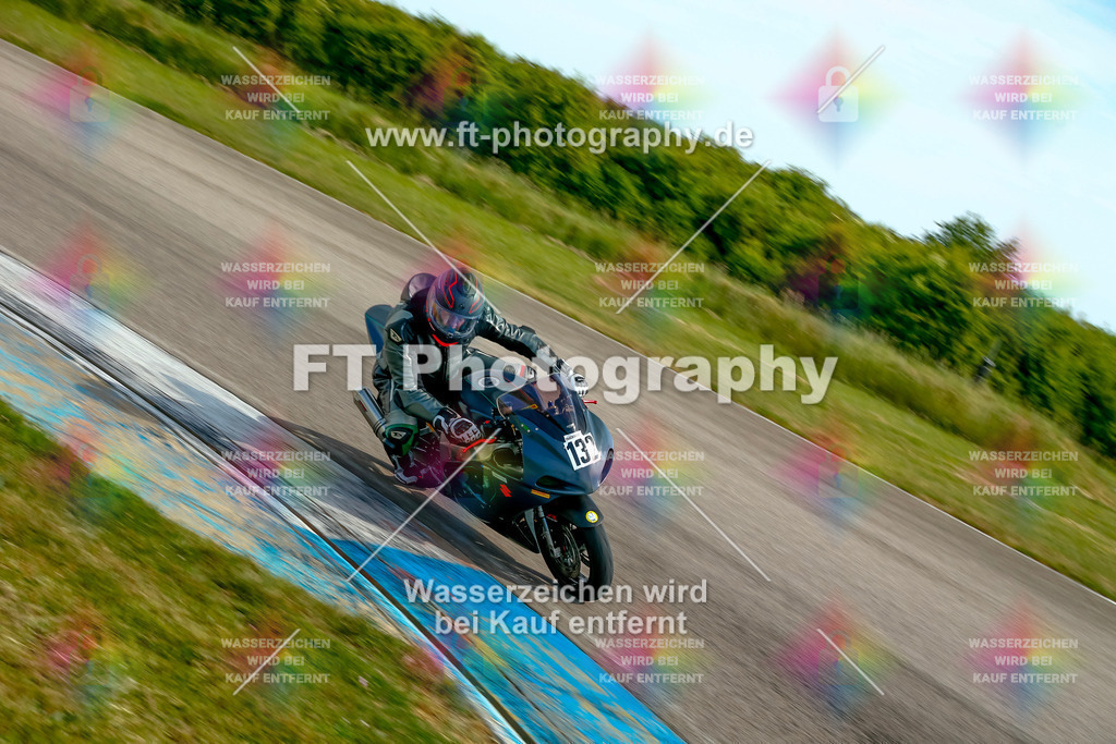 _MOT0753 | Hier findet Ihr Bilder von Touristenfahrten auf der Nürburgring Nordschleife oder von anderen Veranstaltungen die ich besucht habe. Viel Spass beim Durch Schauen 