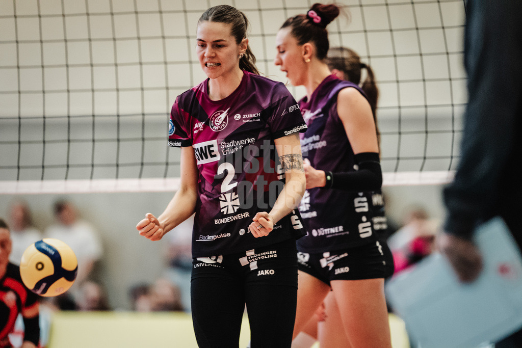 Volleyball | Frauen | Saison 2025/2026 | Volleyball Bundesliga | ETV Hamburger Volksbank Volleys vs. Schwarz-Weiß Erfurt | 15.02.2026 | Elizabeth Sandbothe (#2, Schwarz-Weiß Erfurt) jubelt