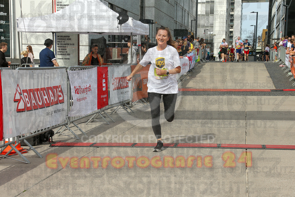 250920_1333_EX1_5516 | Sportfotografie im Rhein-Sieg Kreis, Köln, Bonn, NRW, Rheinland Pfalz, Hessen, etc. Unser Tätigkeitsfeld umfasst den Laufsport vom Volkslauf über den Marathon, Duathlon, Triathon bis zum Ultralauf wie Kölnpfad Ultra oder Schindertrail.