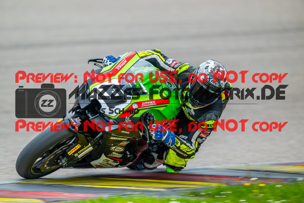 MaZZes_FotoMatrix_240504_6007705_3145 | STK1000