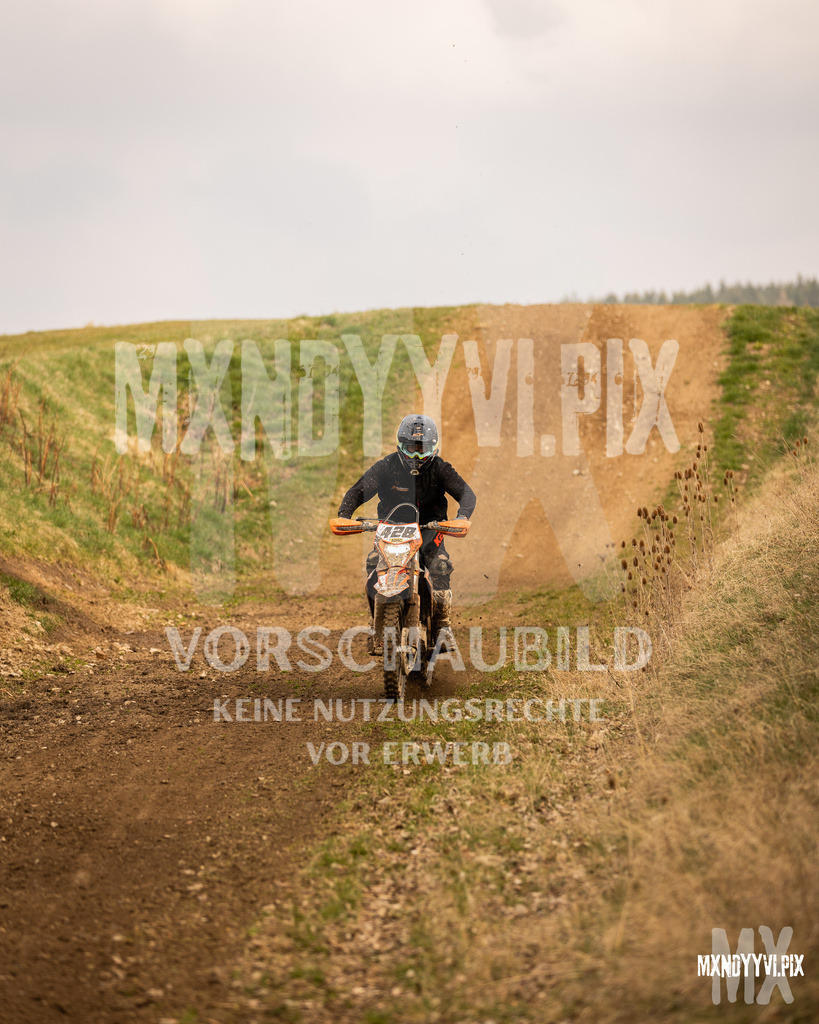 866A0571 | mxndyyvipix