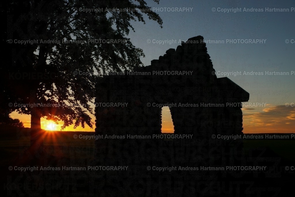 Sonnenuntergang auf Kühns Höhe | Sonnenuntergang auf Kühns Höhe - Realisiert mit Pictrs.com