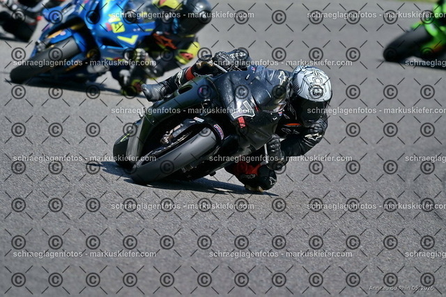 26BT02-1107 | markuskiefer.com - Realisiert mit Pictrs.com