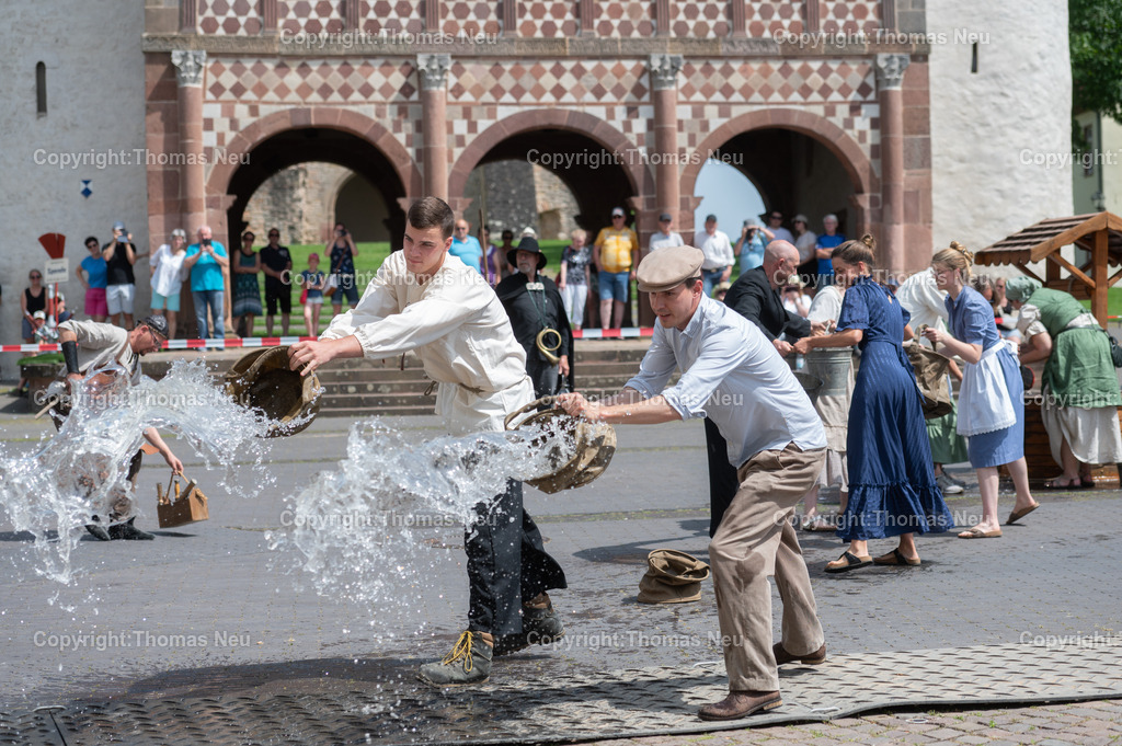 DSC_0548 | 14.06.2025,ble, Lorsch, vor der Königshalle Jugendwehr und Zeitreise durch die Geschichte der Feuerwehr, ,, Bild: Thomas Neu