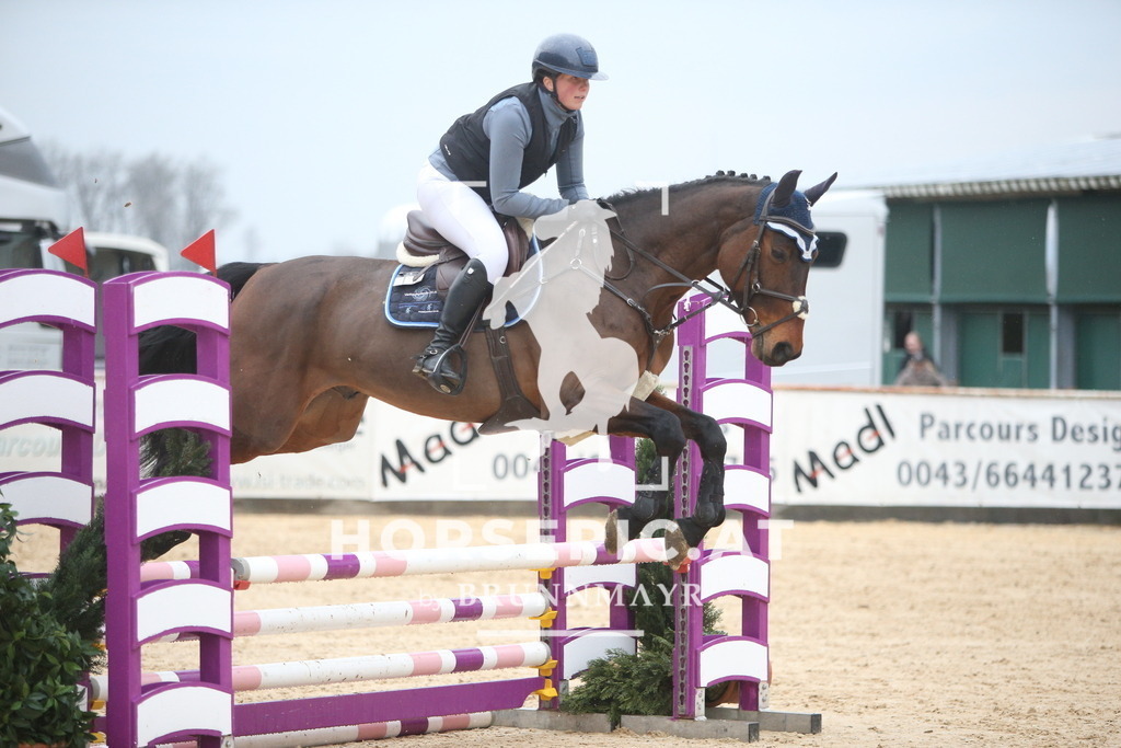 AS8V1496 | Willkommen bei Brunnmayr - Design & Fotografie – Ihrem Spezialisten für Reitturniere und Pferdeveranstaltungen in Oberösterreich, Salzburg und Bayern! Seit über 17 Jahren sind wir leidenschaftlich dabei.