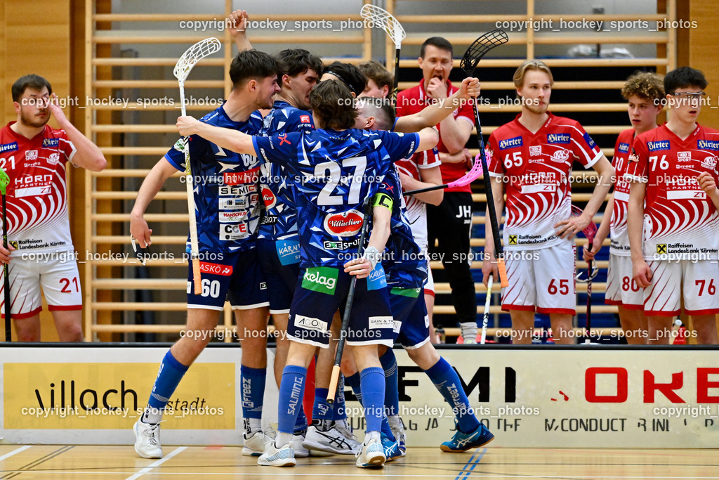 VSV Unihockey vs. KAC Floorball | Jubel VSV Unihockey Mannschaft, #27 Lukas Florianschitz VSV Unihockey, #20 David Gredler VSV Unihockey, #30 Christoph Steiner VSV Unihockey, VSV Unihockey vs. KAC Floorball, VSV Unihockey vs. KAC Floorball am 12.04.2025 in Villach (Ballspielhalle St. Martin), Austria, (Photo by Bernd Stefan)