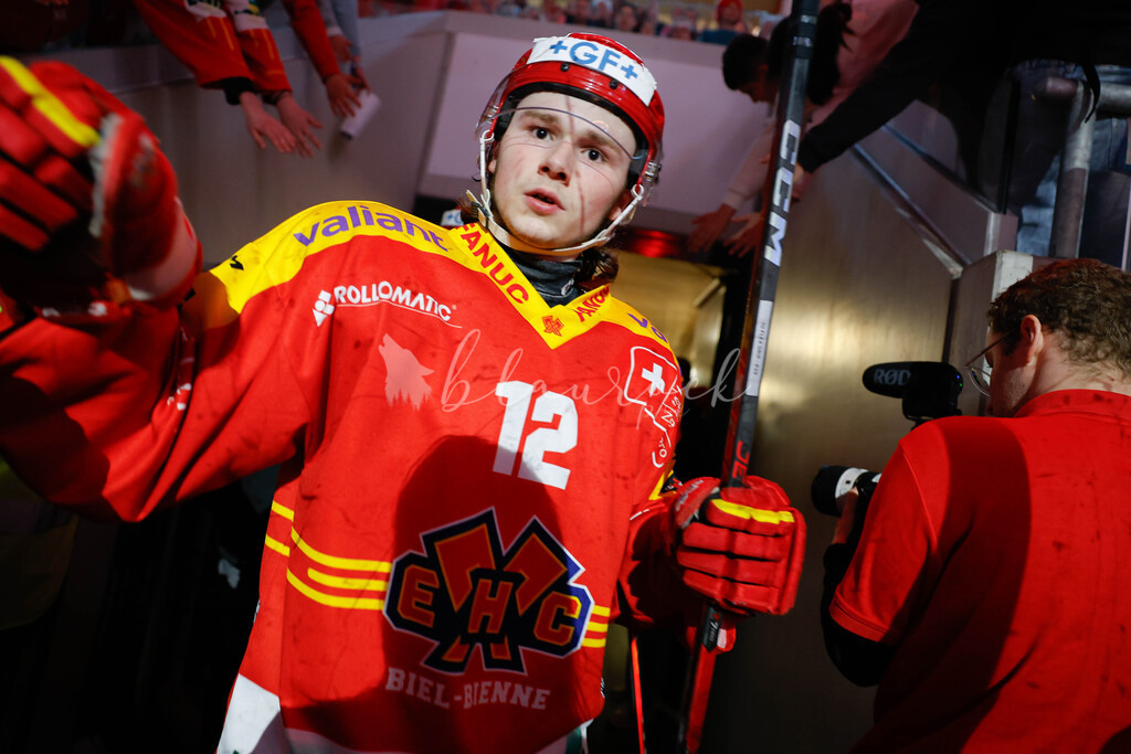 U20 EHCB vs GCKL_Finalissima_WB -4526 | Sportbilder, Sportfotograf, Hochzeits- und Eventfotografin, Flugshows, Portraits und Tiershooting, Aviation, Downhill, Nationalleague, Swissleague, International