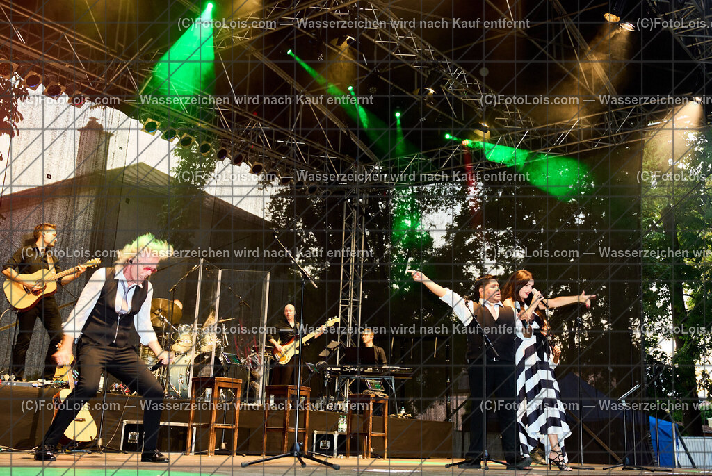 ALP7538_INSIEME_Wieselburg | (C)FotoLois.com, Alois Spandl. INSIEME - La Notte Italiana mit Erik Arno, Monika Ballwein, Christian Deix und Rene Velazquez-Diaz, Konzert im Schlosspark Wieselburg, Fr 9. August 2024.