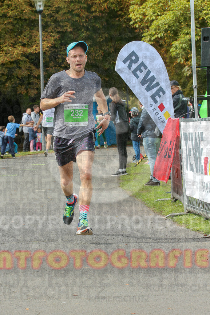 220925_1317_EX1_0332 | Sportfotografie im Rhein-Sieg Kreis, Köln, Bonn, NRW, Rheinland Pfalz, Hessen, etc. Unser Tätigkeitsfeld umfasst den Laufsport vom Volkslauf über den Marathon, Duathlon, Triathon bis zum Ultralauf wie Kölnpfad Ultra oder Schindertrail.