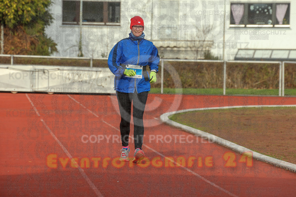 230129_1145_EX1_5304 | Sportfotografie im Rhein-Sieg Kreis, Köln, Bonn, NRW, Rheinland Pfalz, Hessen, etc. Unser Tätigkeitsfeld umfasst den Laufsport vom Volkslauf über den Marathon, Duathlon, Triathon bis zum Ultralauf wie Kölnpfad Ultra oder Schindertrail.