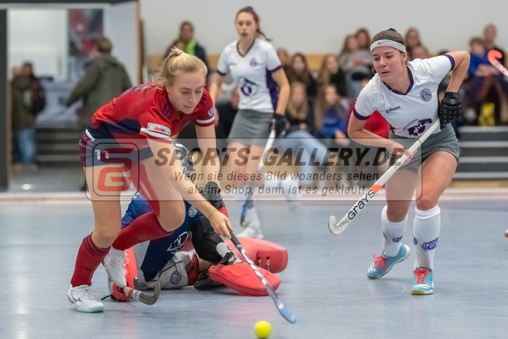 HK_20221203_101892 | 1. Bundesliga ( Halle ) Damen Düsseldorfer HC -  Bonner THV am 3.12.2022 Düsseldorfer HC, Düsseldorf , Sara Strauss ( Düsseldorfer HC #11 )