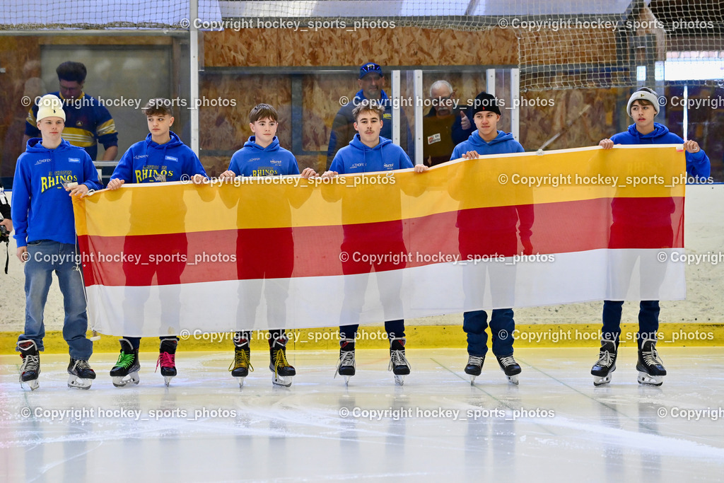 1. EHC Althofen vs. ESC Sparkasse Steindorf  | EHC Althofen Nachwuchs mit Kärntner Fahne, 1. EHC Althofen vs. ESC Sparkasse Steindorf , 1. EHC Althofen vs. ESC Sparkasse Steindorf  am 08.03.2026 in Althofen (Stadthalle Althofen), Austria, (Photo by Bernd Stefan)