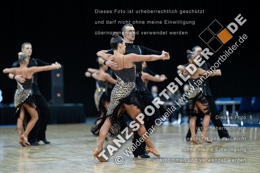 20230226-10342 | Hier finden Sie Tanz Bilder vom Latein und Standard Formationen tanzen. Sportbilder vom Tanzsport. Schöne Fotos und von Weltmeisterschaft, Europameisterschaft, Bundesliga, Regionalliga, Oberliga und Landesliga sowie von GOC Stuttgart, DanceComp, WM Bremen