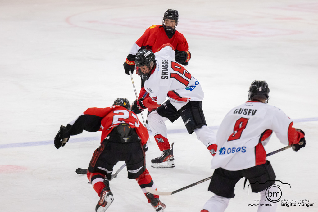Tyresö Hanviken Hockey vs IFK Täby HC_570A9790 | Preseason U18 Regional Herr Östra - Realisiert mit Pictrs.com