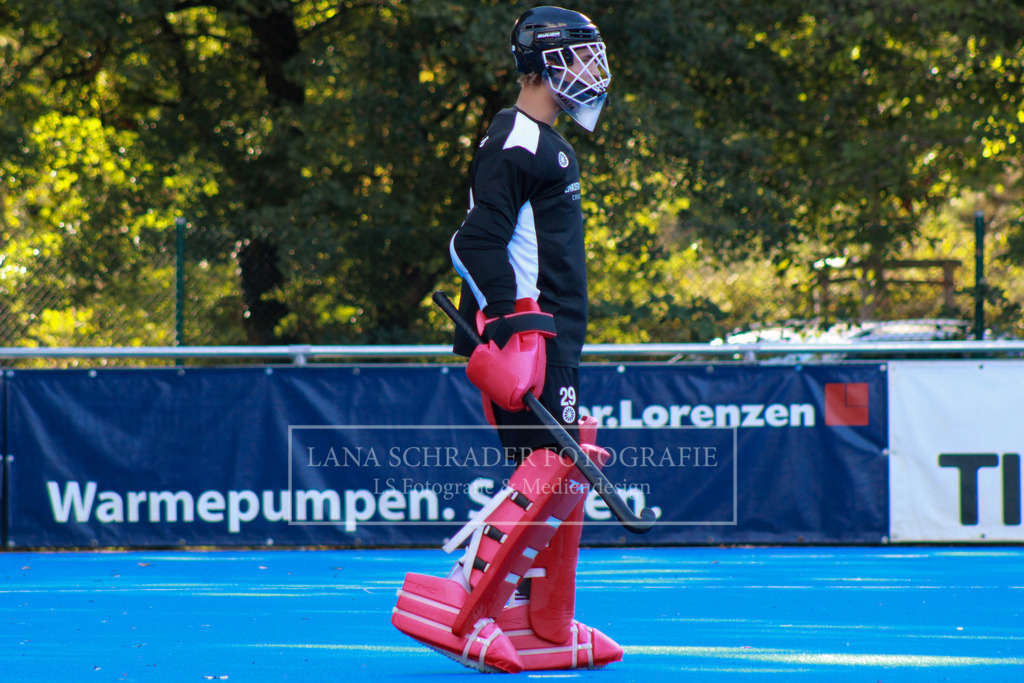 Rot - Weiß Köln - Crefelder HTC 08.10.22-03 | lanaschraderfotografie - Realisiert mit Pictrs.com