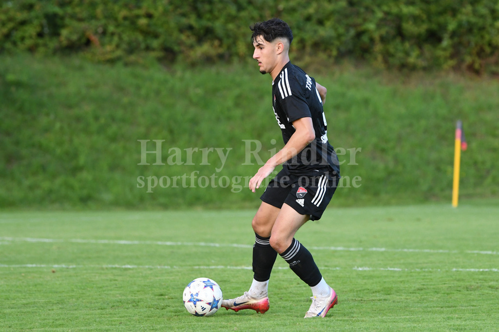  TSV Seebach : ASV Burglengenfeld | Fabian Schwingenschlögl #TSV Seebach #3) - Realisiert mit Pictrs.com