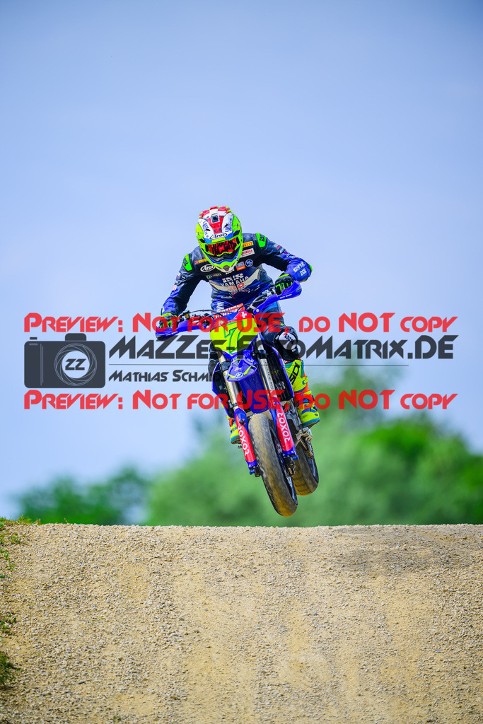 MaZZes_FotoMatrix_240608_6007705_5479 | SWISS S1