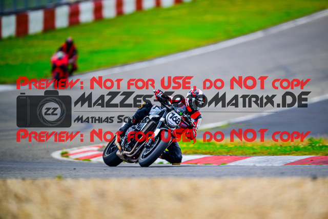 MaZZes_FotoMatrix_240717_6007705_7807 | INST