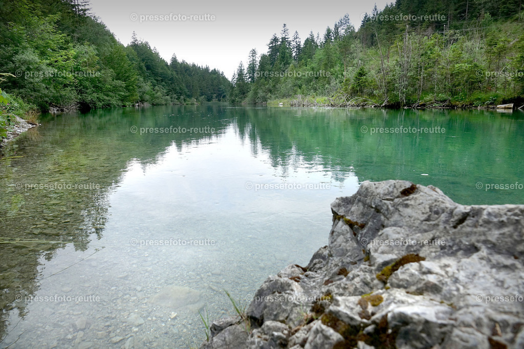 welltvi-2019-Juli09--Stuibenfaelle-Planseeabfluss-Reutte-DSD03367 | Info aus dem Bezirk Reutte/Ausserfern Tirol sowie eine umfangreiche Bilddatenbank über die gesamte Region: Lechtal, Talkessel Reutte, Tannheimertal, Zwischentoren. Lech, Plansee, Zugspitze, Grenztunnel, B179, Fernpassstraße, Verkehr, Lawinen, Tradition, - Realisiert mit Pictrs.com