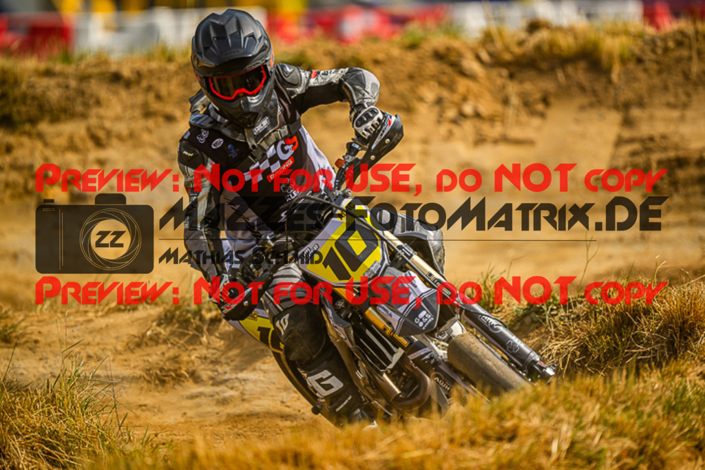 MaZZes_FotoMatrix_230701_8111 | S1