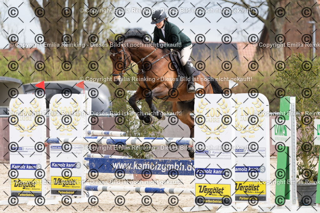 CL5A7300 | Emilia Reinking Fotografie - Realisiert mit Pictrs.com