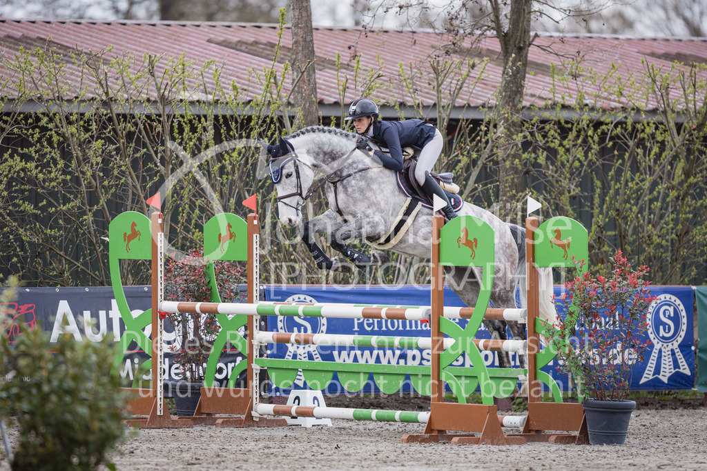 230411_Mühlen_03SprPf-L-406 | Deine schönsten Turniermomente als professionelle Fotos! Entdecke hochwertige Pferdesport-Fotografie im Online-Shop. Jetzt Fotos finden & bestellen!