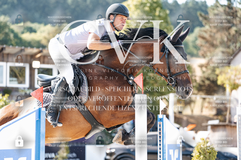 CK904878 | Turnierfotografie Pferdefotografie Trier Rheinland-Pfalz Pferdesport Reitsport Tierfotografie Sportfotografie Pferdevideo Pferdevideografie Equestrianvideography equestrianphotography  - Realisiert mit Pictrs.com