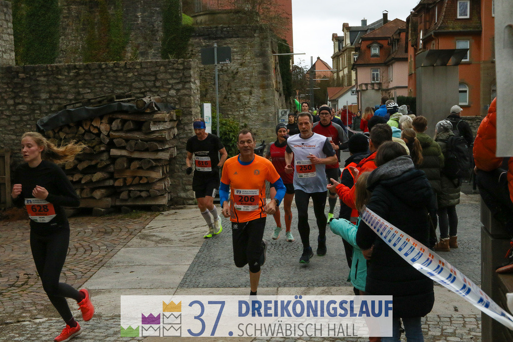 VR Bank Hauptlauf 10000m | 3 Koenigslauf 2023 - Realisiert mit Pictrs.com