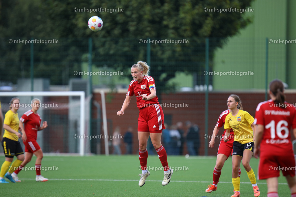 Fußball I Frauen I Saison 2025/2026 I Oberliga Schleswig-Holstein I 2. Spieltag I SV Wahlstedt - SV Frisia 03 Risum-Lindholm | ml-sportfotografie - Realisiert mit Pictrs.com